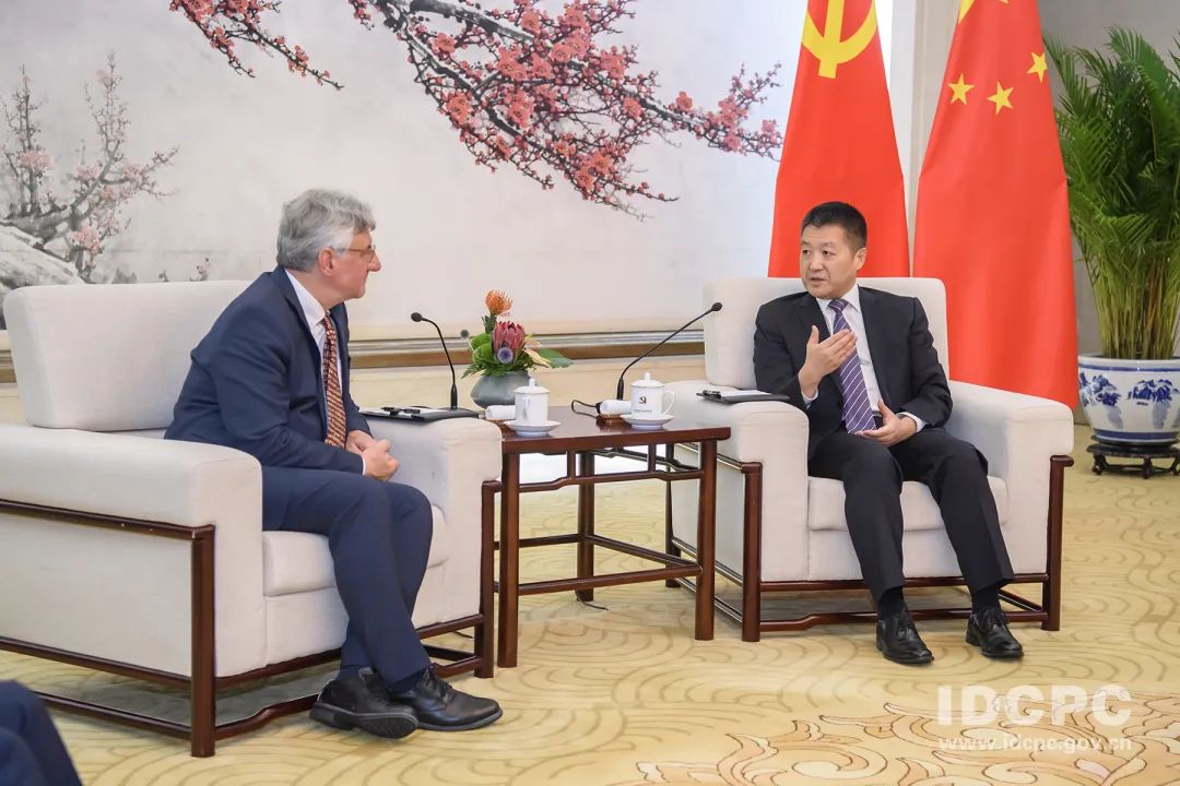 微信图片_20240607111839.jpg