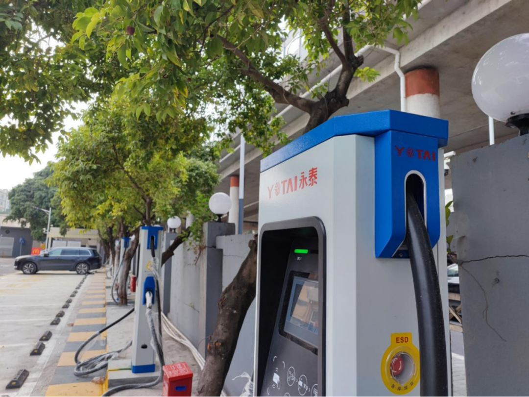 1766633370542613.png 640 - 2025-12-25T112611.683.png